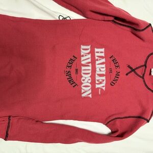 Harley-Davidson Red Crewneck Top